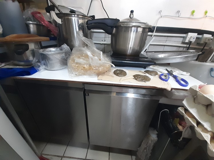 沙田小食店頂讓