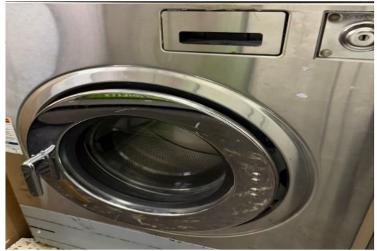 出售九龍灣營運多年利潤自助洗衣店