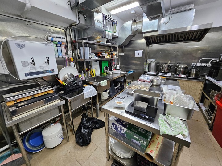 荃灣租金相宜Office連食物工場轉讓